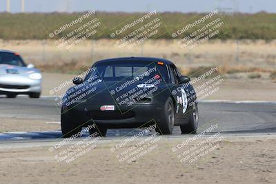 media/Oct-29-2022-CalClub SCCA (Sat) [[e05833b2e9]]/Race Group 3/Qualifying (Outside Grapevine)/